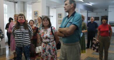 Посещение выставки А.К. Крылова в г. Бийске