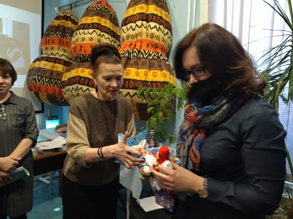 Опыт «Творческой аптечки» передали в г.Бийск и г.Рубцовск