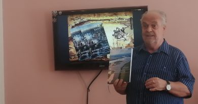Участники программы «Стихотерапия» в Бийске посетили презентацию книги «Страницы истории Сибири»