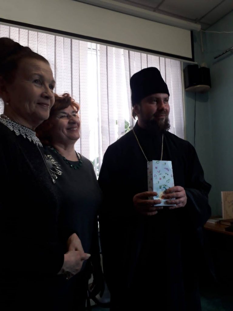 Воодушевленные и одухотворенные. Гостиная, посвященная духовной жизни человека, прошла в Барнауле