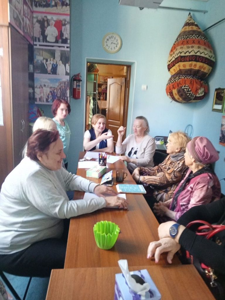 В Барнауле поговорили про боль утраты и способы прожить ее экологично